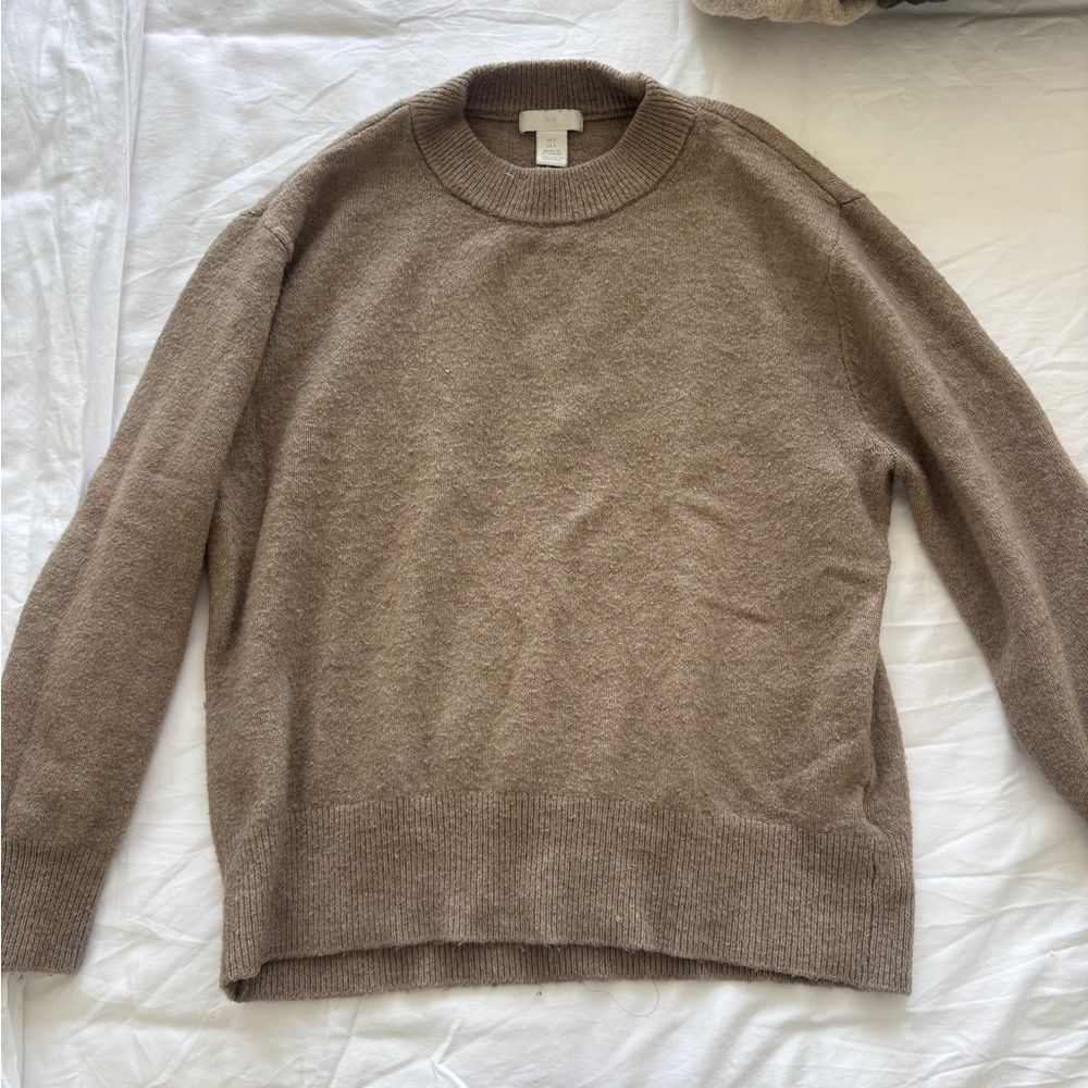 H&M Tan Crewneck Sweater